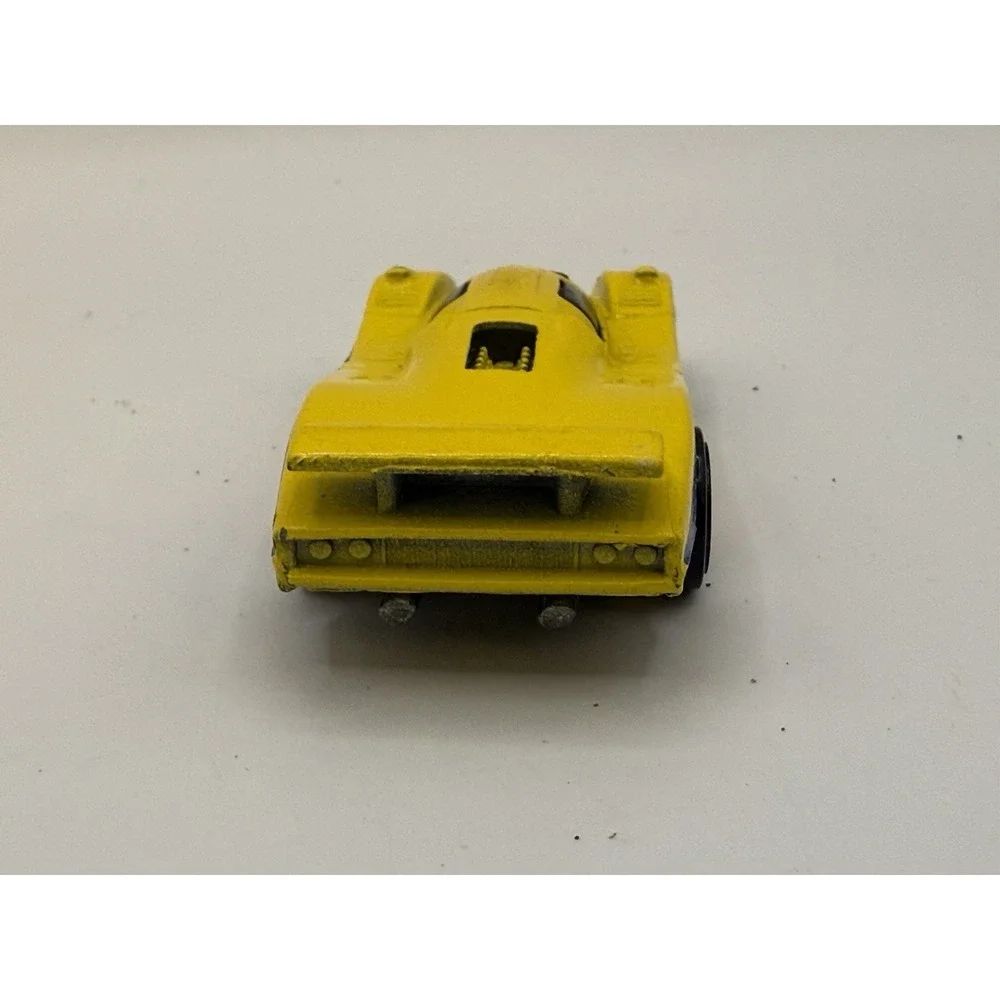 Hot Wheels Sol-Aire CX4 Yellow #13 GTS 1983 Malaysia Diecast w/ Case
